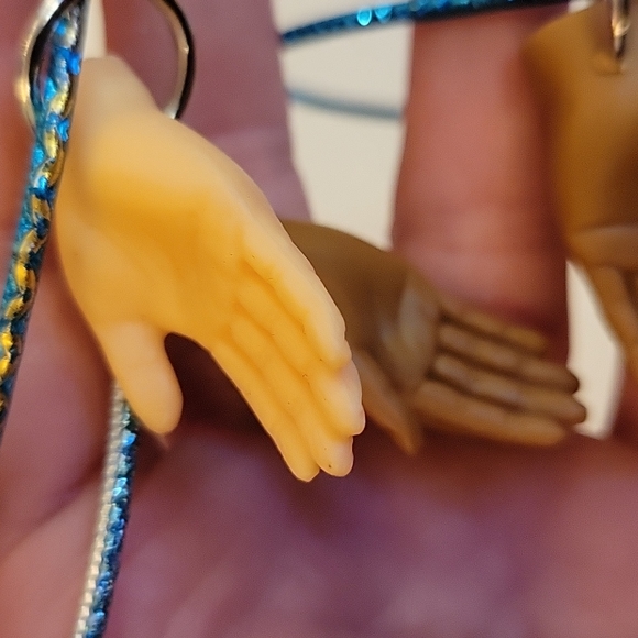 Bracelet Set ๐ซฑ๐ฝ๐ซฒ๐ป๐ซฑ๐ฝ 3 Tiny Hands - Picture 11 of 16